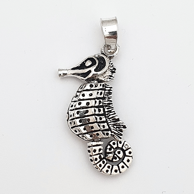 Pendentif hippocampe