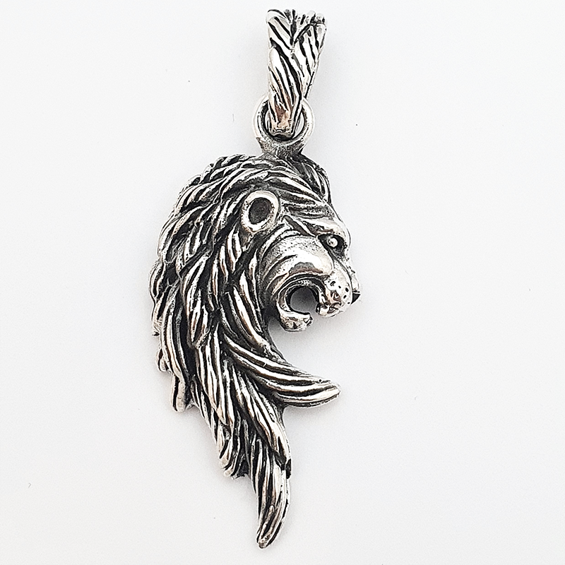 Lion pendant 