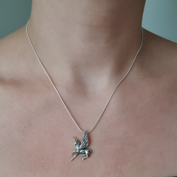 Unicorn pendant 