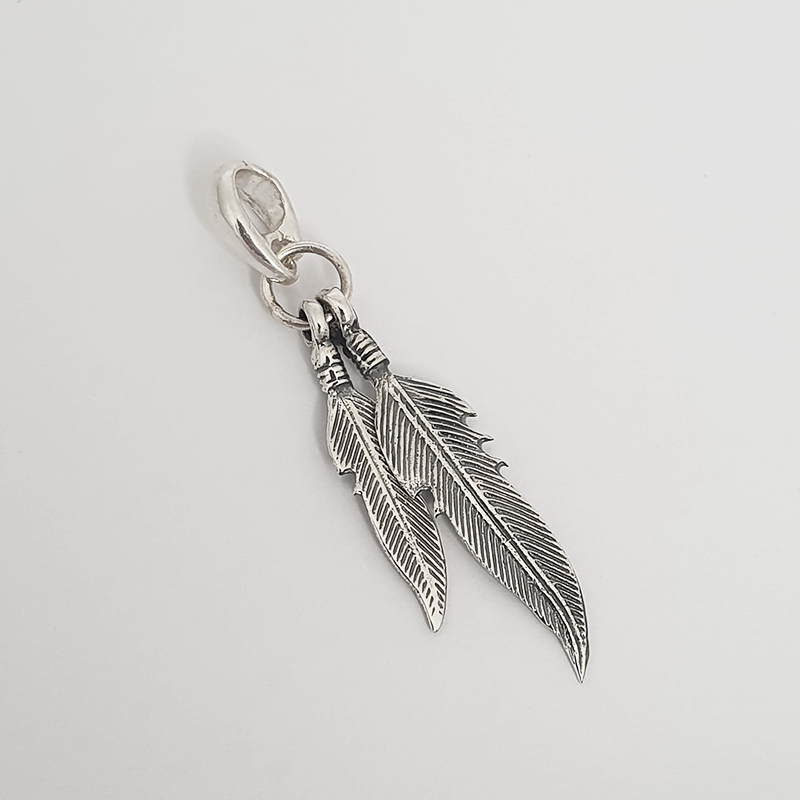 Pendentif Plume en Or