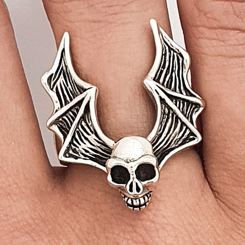 Anillo de plata 925 cráneo alado Anillo de plata 925 cráneo alado
