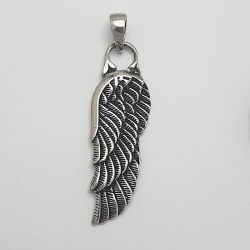 Angel wing pendant 