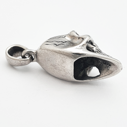 Skull silver pendant