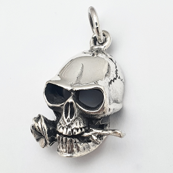 Pendentif tête de mort et rose