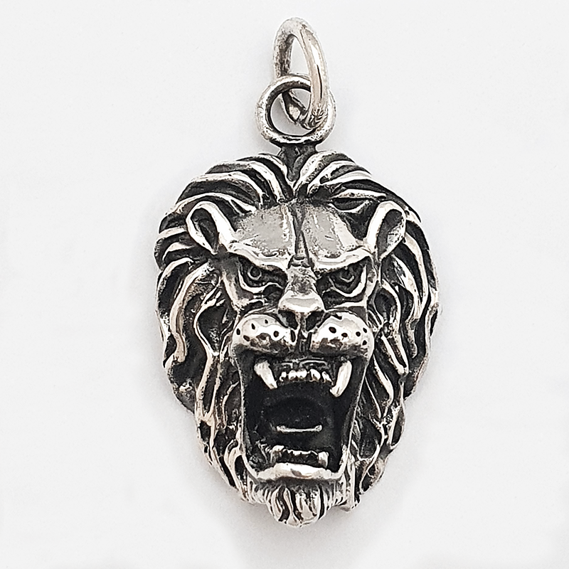 Lion pendant 